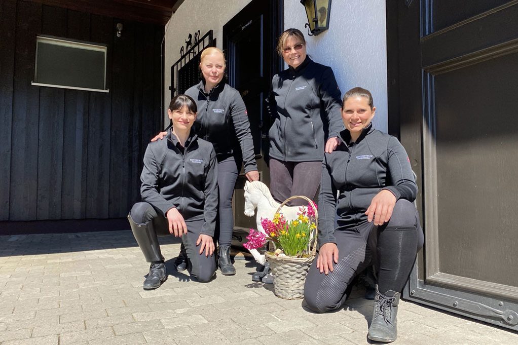 Team vom Reitzentrum Hasenberg